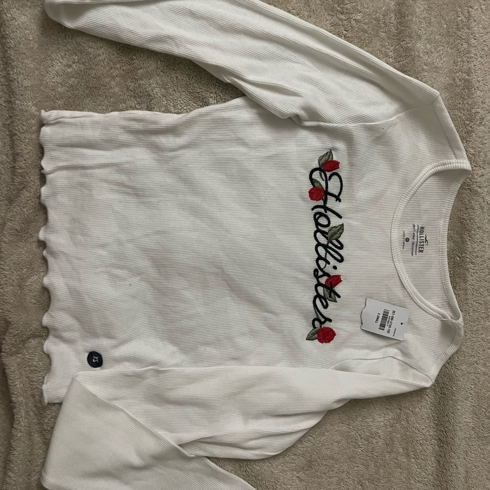 Hollister, Ribbed Logo Rose Long Sleeve Top Color: Red/White Size: XS
